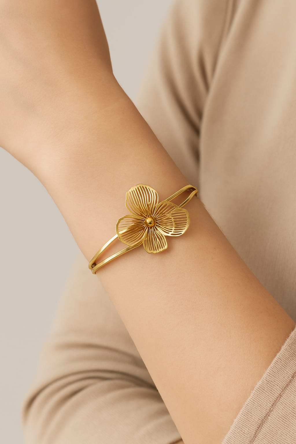 Golden Bloom Bracelet