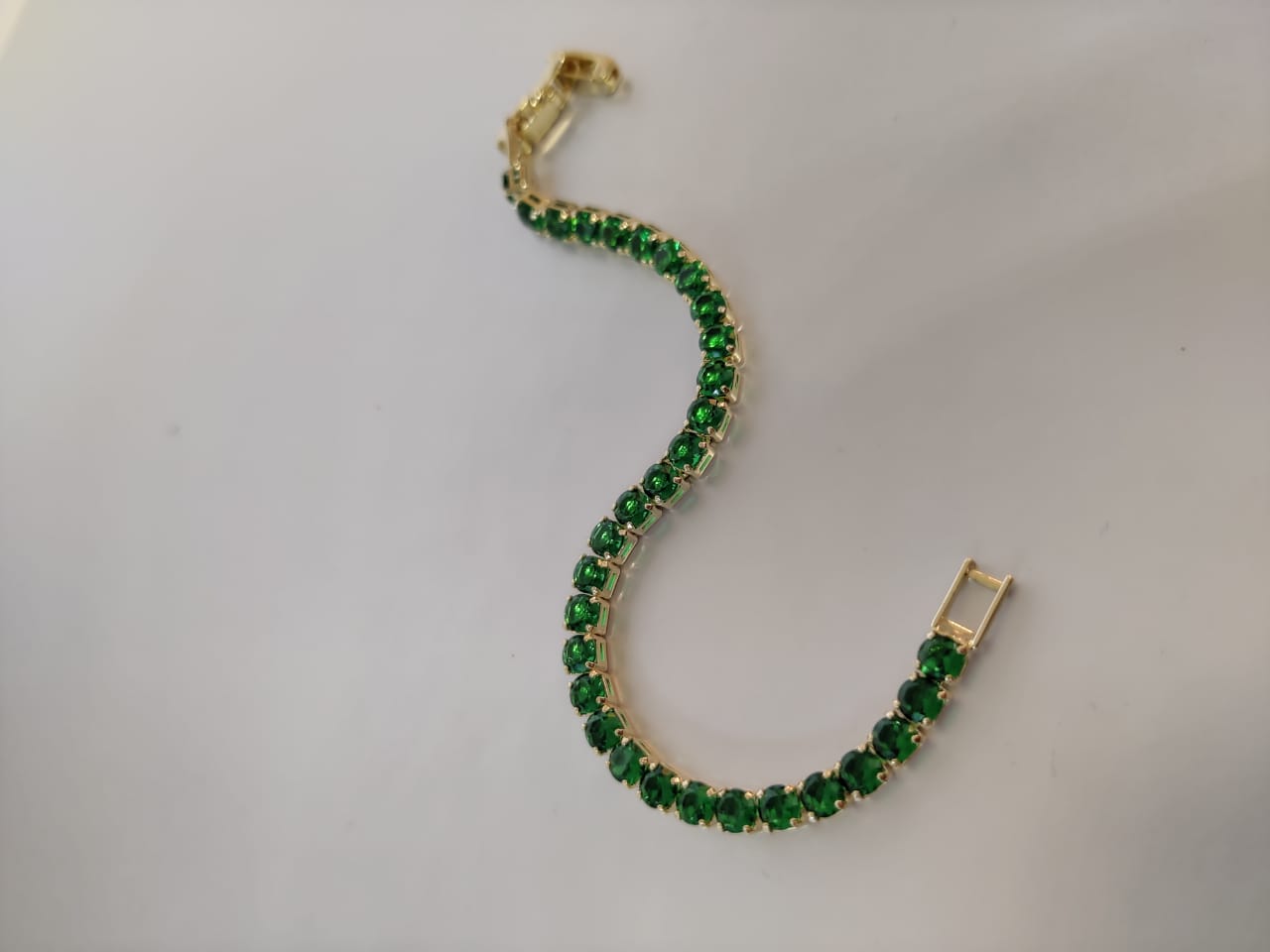 Emerald Glow Bracelet