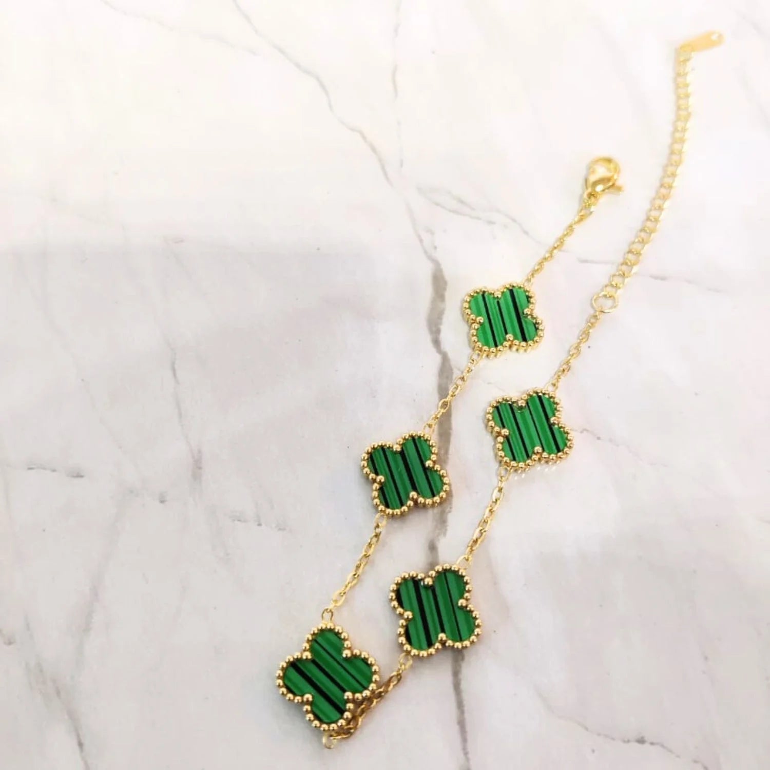 Emerald Clover Chain