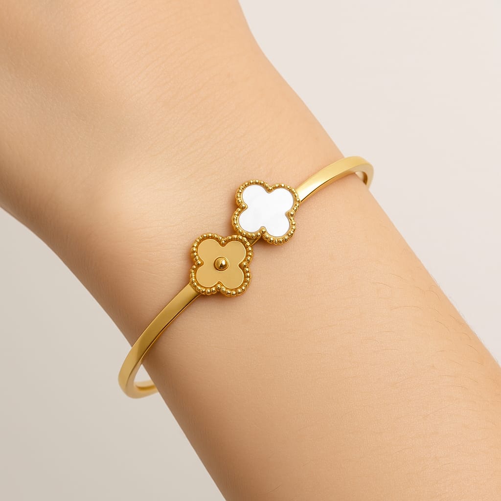 Clover Charm Bracelet